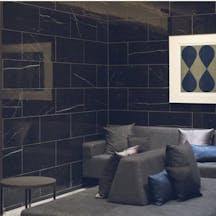 上田皮ふ科ビューティー(上田皮ふ科BEAUTY)待合室1