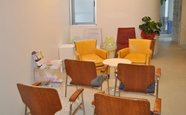 神宮前クリニック待合