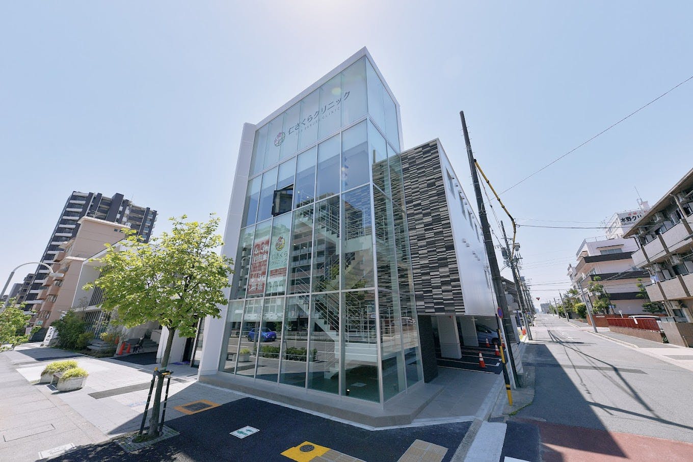 仁さくらクリニック外観