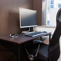 たかとく内科びようクリニック診察室