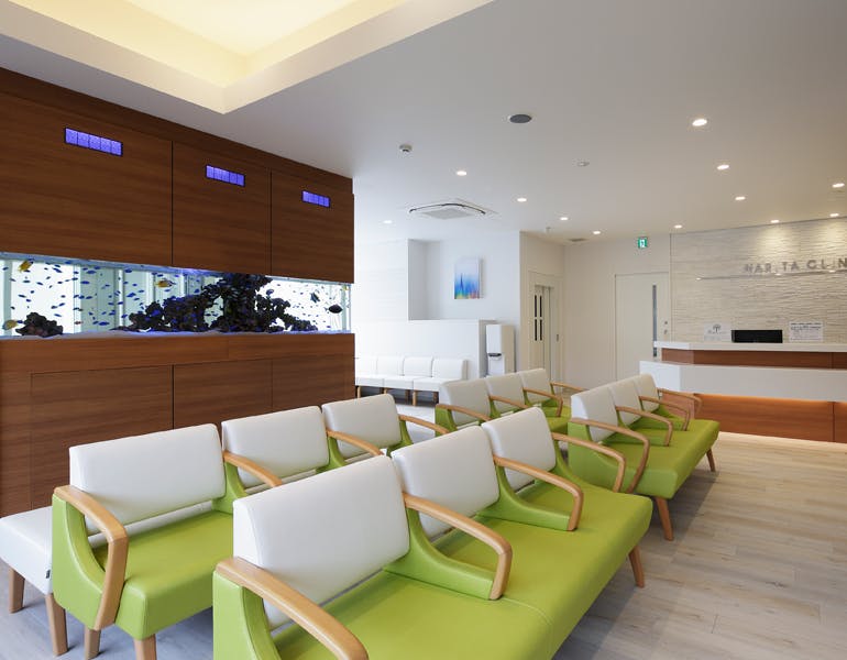 刈谷なりたクリニック待合室