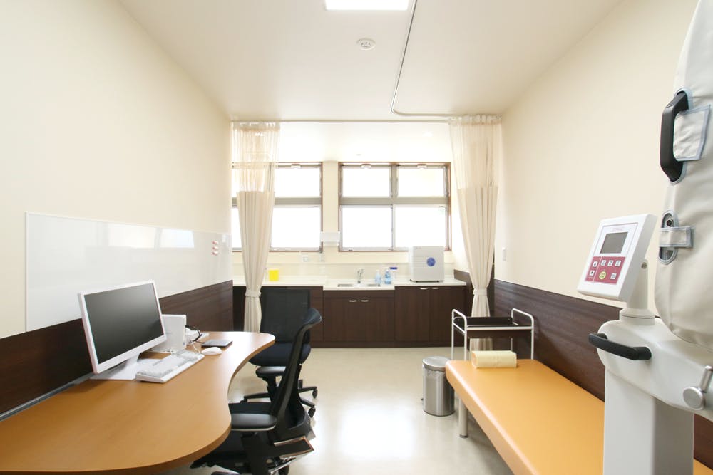 石井皮膚科診察室