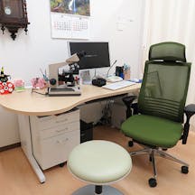ほんだ皮フ科クリニック診察室