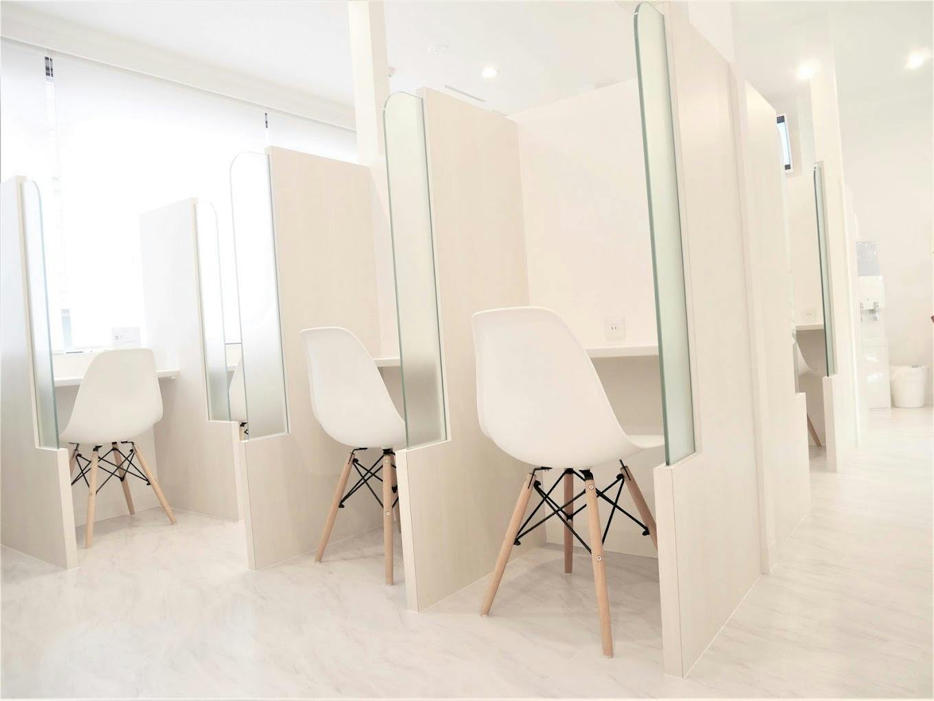 パーソナルヘルスクリニック(Personal Health Clinic)待合室