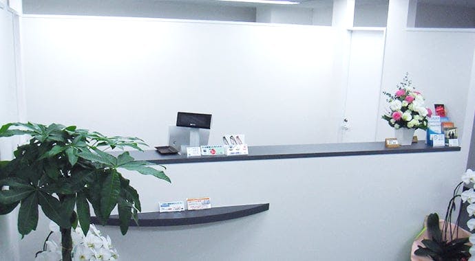 イースト駅前クリニック梅田院受付