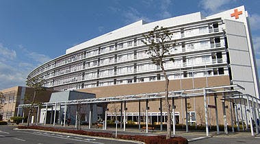 秦野赤十字病院外観