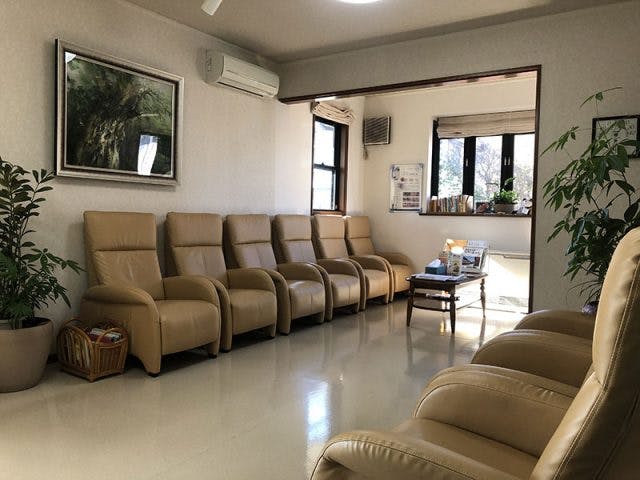 相澤内科医院待合室