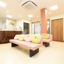 ほりい内科・整形外科クリニック待合室