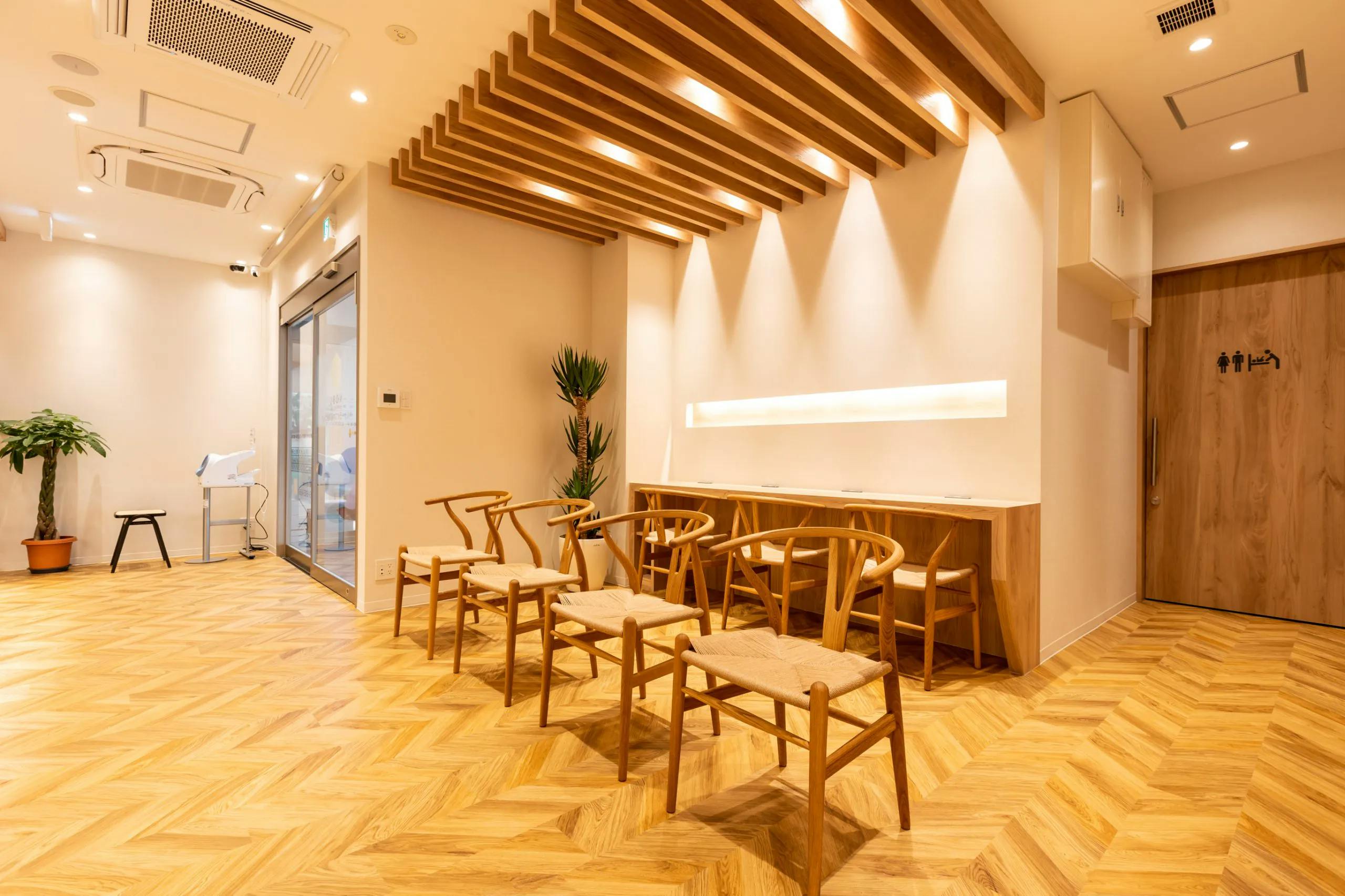 ノブ・ヘルシーライフ内科クリニック(NOBU)待合室