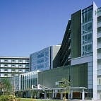 草加市立病院外観