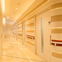 上野レディースクリニック廊下