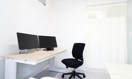 まつばら内科・消化器クリニック診察室