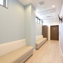 池上コスモス皮膚科待合室