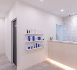 デイリースキンクリニック 福岡院(DAILY SKIN CLINIC) / 旧名:レナータクリニック 福岡院