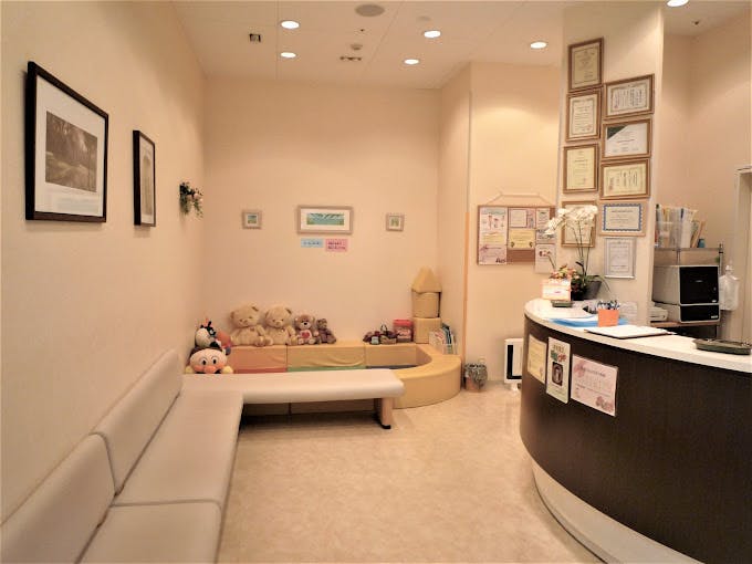 かわい内科クリニック受付 待合室