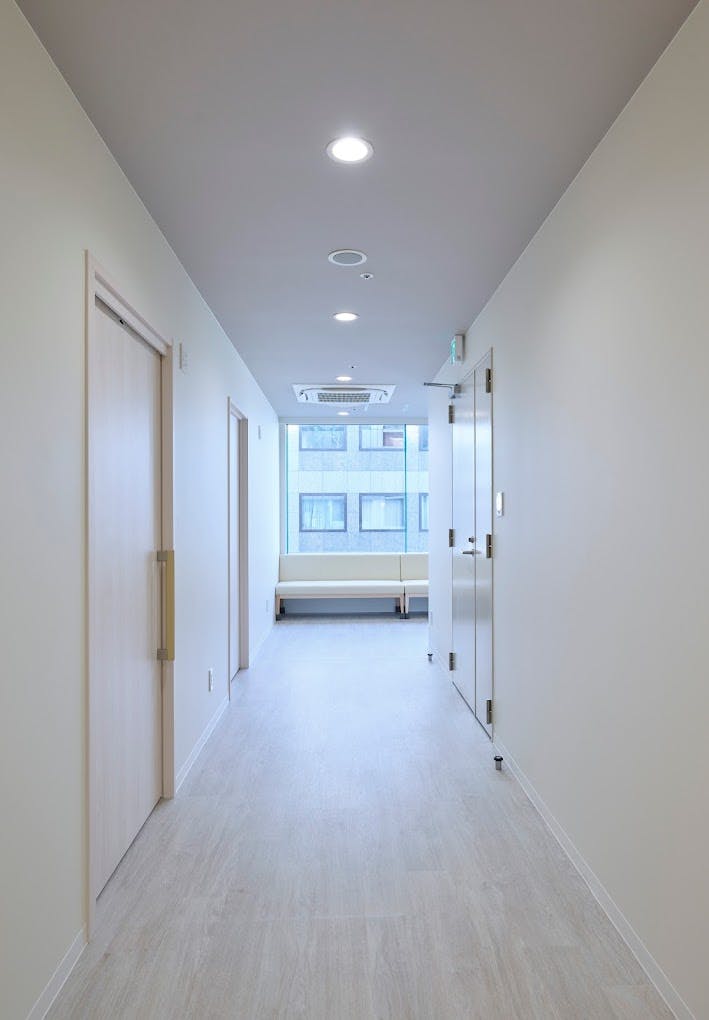 クリニックプラス 中野廊下