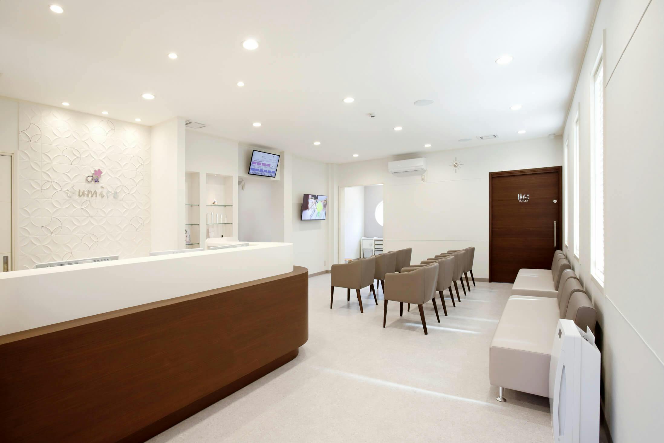 古江駅前すみれ皮ふ科待合室