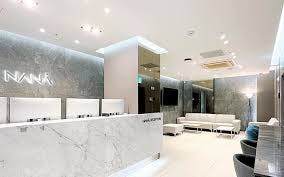 NANA美容外科受付