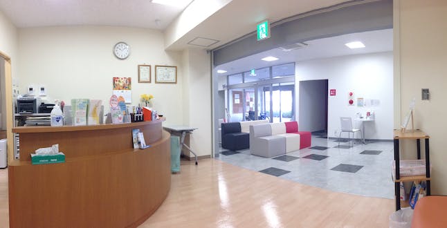 おかむら内科下町クリニック/ 旧名：済生会病院/ 旧名：済生会新潟内科診療所受付 待合室