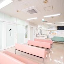 小野皮膚科医院待合室