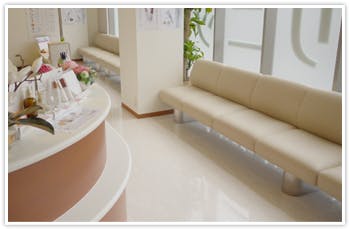 こばやし皮フ科クリニック待合室