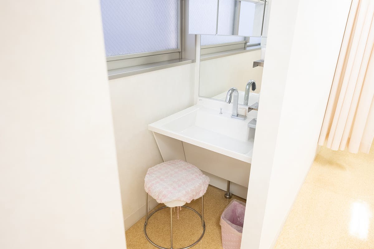 浦安皮膚科パウダールーム