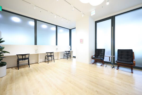 タナカクリニック形成外科・美容外科(TANAKAクリニック形成外科・美容外科)待合室