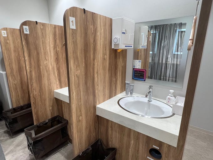 イテウォンビューティークリニック 大阪心斎橋院パウダールーム