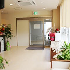 いずみ皮膚・形成外科クリニック待合室