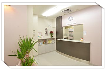 天神美容皮膚科師井美樹クリニック受付