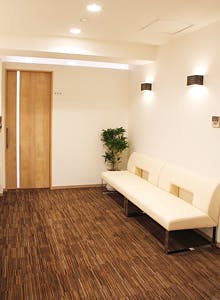 千葉スキンケアクリニック待合室