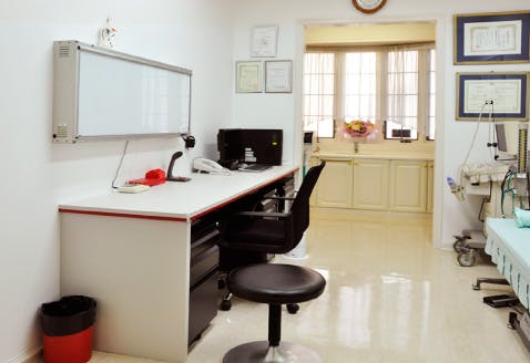 丹羽内科診察室