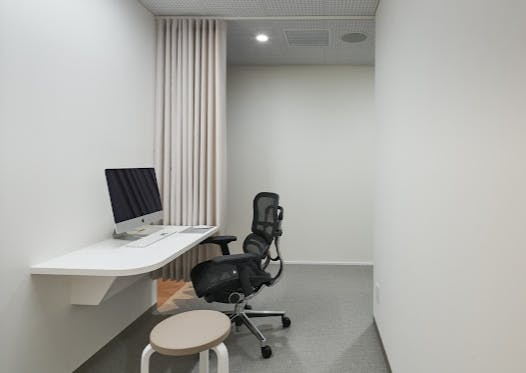 クリニックフォア 飯田橋院カウンセリングルーム