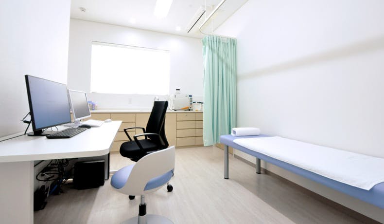 ひこさかクリニック処置室