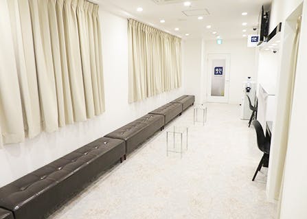 メンズリゼ 神戸三宮(MEN'S RIZE)待合室