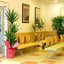 せきのした総合クリニック待合室