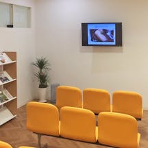 秋田形成外科待合室