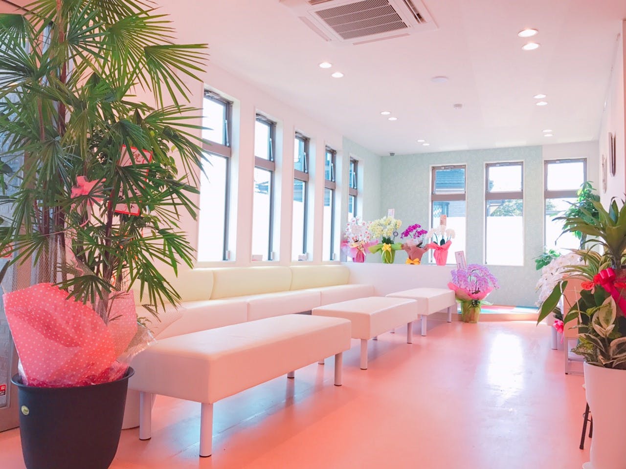 伊奈entクリニック待合室