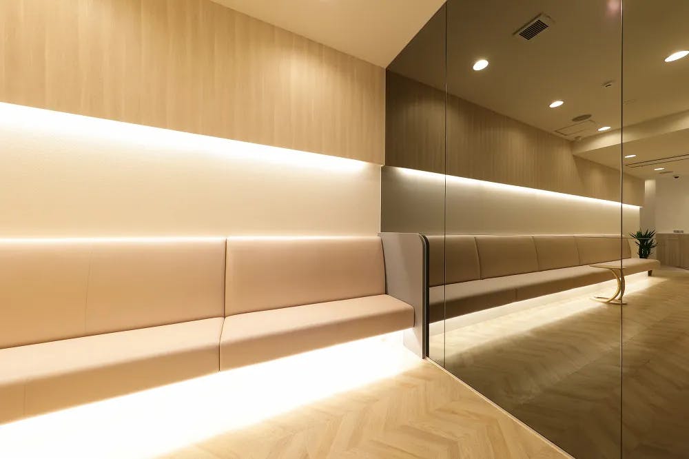 相模大野ひかる皮ふ科クリニック待合室