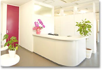 仁クリニック(JINクリニック)受付