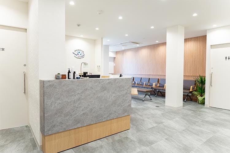 みぞのくち南口 皮ふのクリニック受付