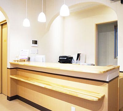 やすおか医院受付