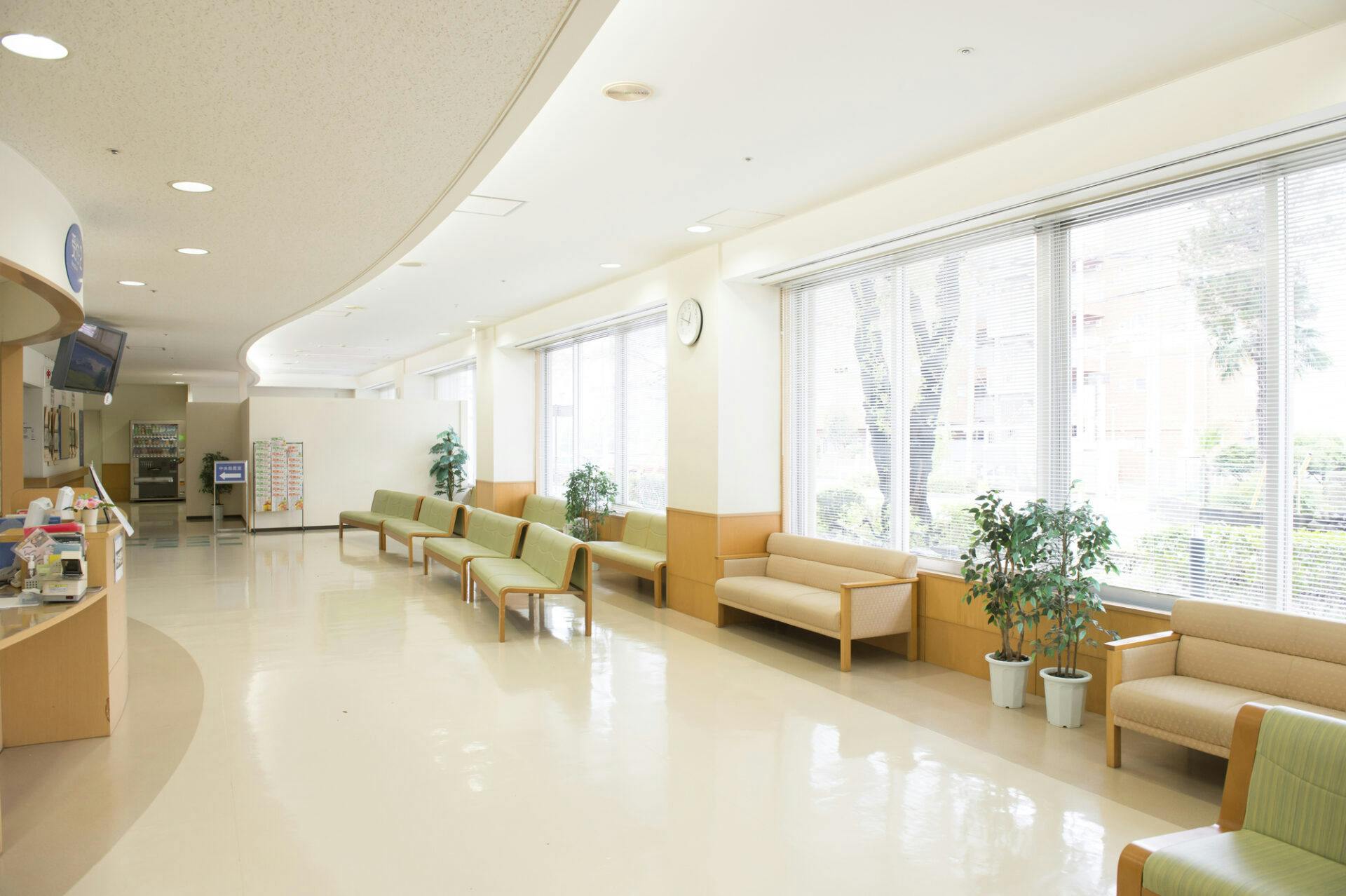 東京関節症・美容クリニック待合室