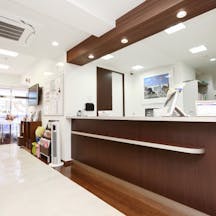 あおよこ皮膚科クリニック受付