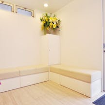 ミモザ皮フ科クリニック待合室