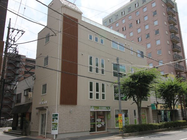 つだ皮ふ科外装