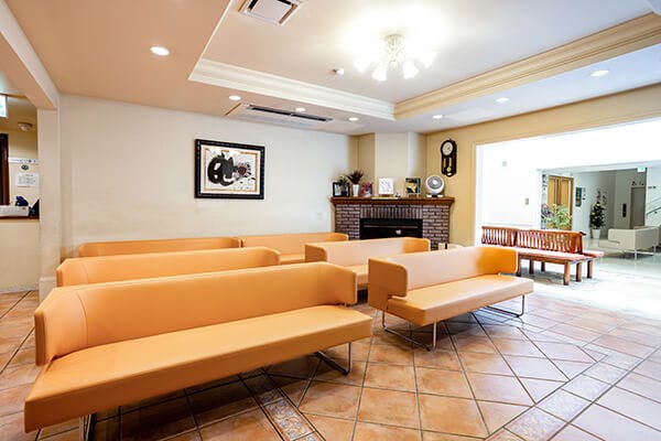 前川整形外科医院待合室