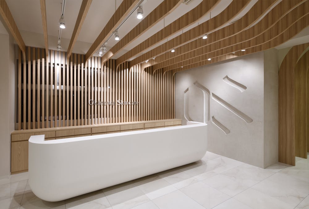 沖縄スキンケアクリニック受付