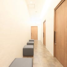 いしかわ形成皮ふクリニック(Ishikawa Skin Clinic)待合室
