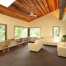 かるいざわ御影用水クリニック待合室